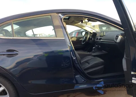 2017 Mazda Mazda3 Touring из США, поврежденный, VIN 3MZBN1V76HM100969